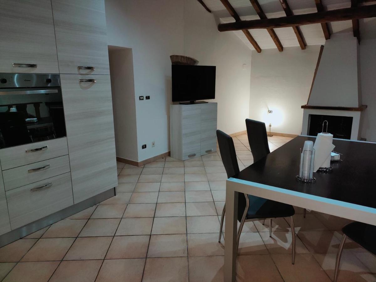 Francigena Viterbo Apartment Con Parcheggio Gratuito A Soli 2 Minuti Экстерьер фото